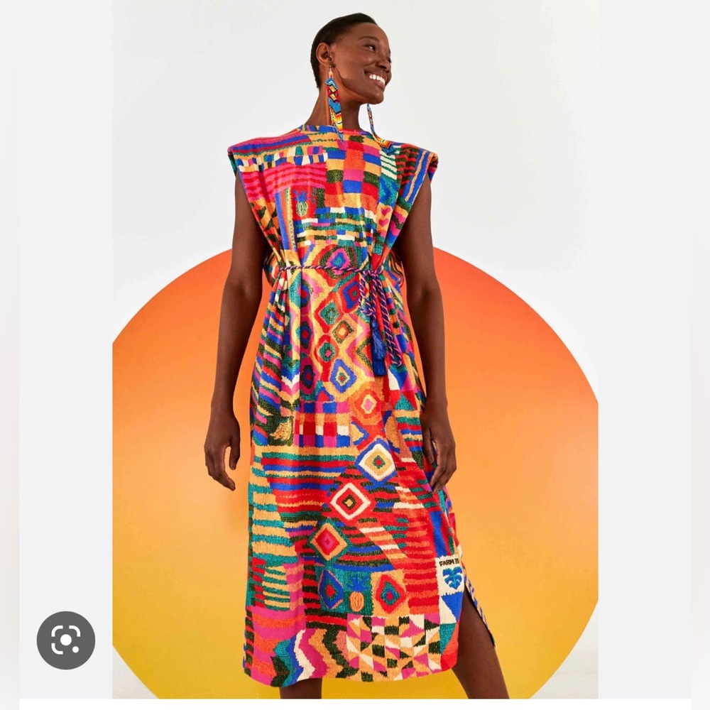 Farm Rio
SUMMER PATCHES T-SHIRT DRESS - Day dress